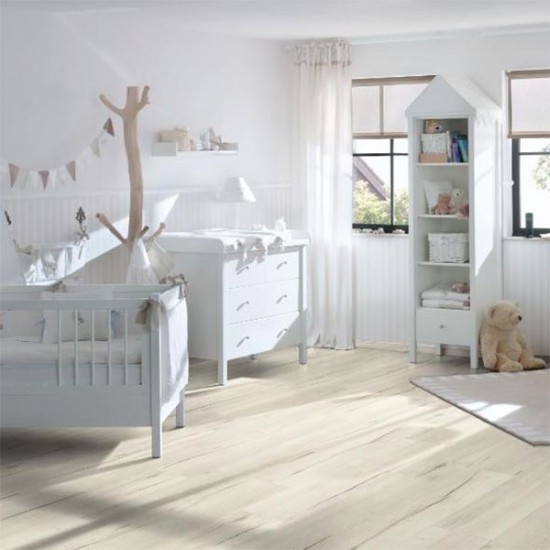 Laminátová Podlaha EGGER HOME 8/32 Classic Aqua+ 417237 Dub Creston biely EHL105 N 8 mm AC4/32 4V 1-lamela CLIC it! Laminátová Podlaha EGGER HOME 8/32 Classic Aqua+ 417237 Dub Creston biely EHL105 N 8 mm AC4/32 4V 1-lamela CLIC it!
