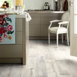 Laminátová Podlaha EGGER HOME 8/32 Classic Aqua+ 417411 Borovica Kent vintage EHL166 N 8 mm AC4/32 4V 1-lamela CLIC it!