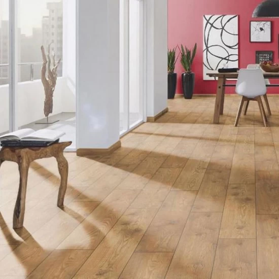 Laminátová Podlaha KRONO (1895537) Atlantic 10 Orech Tawny K537 RC 10 mm AC5/33 4V 1-lamela 1clic2go pure