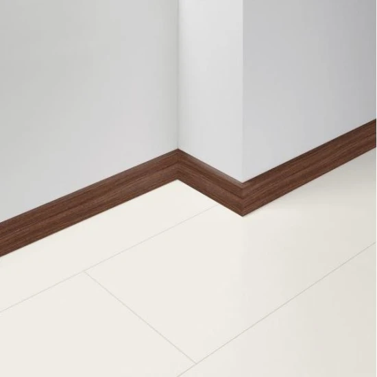 Lišta soklová Parador skirting SL 4, orech vlašský D001 1745520 2200x19,5x60 mm