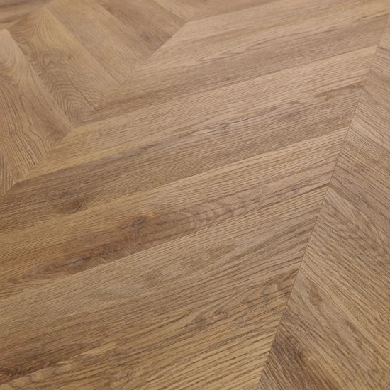 Afirmax CHEVRON Dub Garda CLC 42702 4,5 mm 23/32 4V rybia kosť